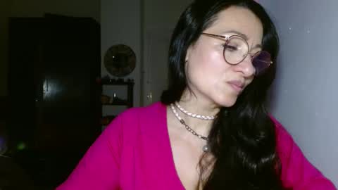 Snapshot of ginaoneon chatting on 02.12.25 GinaONeon online show from 02.12.25