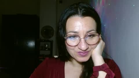 Snapshot of ginaoneon chatting on 02.19.25 GinaONeon online show from 02.19.25