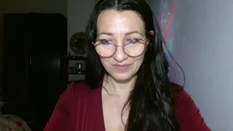Snapshot of ginaoneon chatting on 02.19.25 GinaONeon online show from 02.19.25