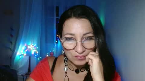Snapshot of ginaoneon chatting on 09.21.25 GinaONeon online show from 09.21.25
