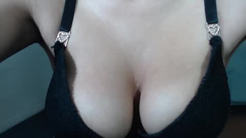 Snapshot of ginasailor chatting on 01.13.26 ginasailor online show from 01.13.26