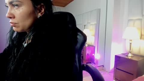 Ginebra Ness online show from 01.20.25