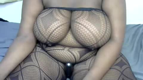 ginger_babes1 online show from 11.18.25