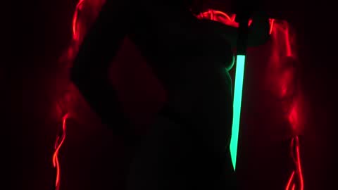        im expecting 350 thumbs up on my altar   online show from 01.07.25