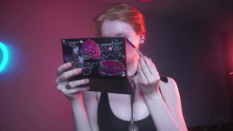        im expecting 350 thumbs up on my altar   online show from 09.17.25