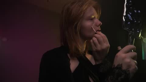        im expecting 350 thumbs up on my altar   online show from 01.11.26