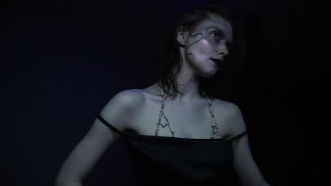        im expecting 350 thumbs up on my altar   online show from 03.19.26