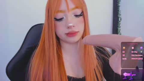 Snapshot of ginger_raize chatting on 06.12.26 Kloe online show from 06.12.26