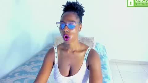 Snapshot of ginger_smil chatting on 07.26.26 Diana online show from 07.26.26