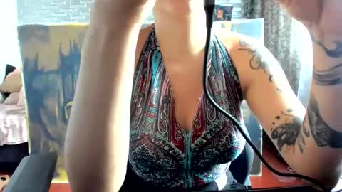 Snapshot of ginger_sweetty chatting on 06.10.26 Ginger online show from 06.10.26