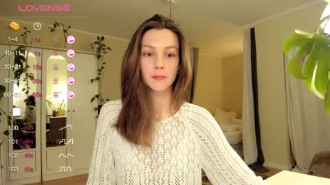 Snapshot of gingerbread__house chatting on 06.05.26 Vasilisa online show from 06.05.26