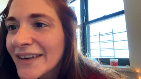 Snapshot of gingerlynx chatting on 11.06.25 gingerlynx online show from 11.06.25