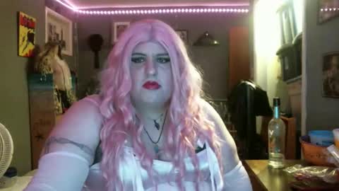 Snapshot of ginny_dominatrix chatting on 12.21.25 ginny ray online show from 12.21.25