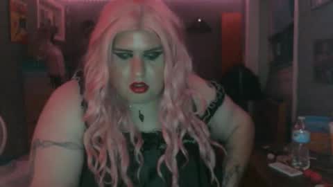 Snapshot of ginny_dominatrix chatting on 12.22.25 ginny ray online show from 12.22.25