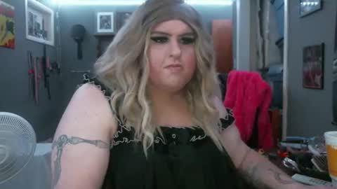 Snapshot of ginny_dominatrix chatting on 02.09.26 ginny ray online show from 02.09.26