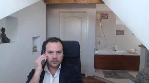 gintonik89 online show from 02.19.25