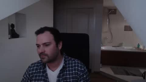 gintonik89 online show from 02.22.25