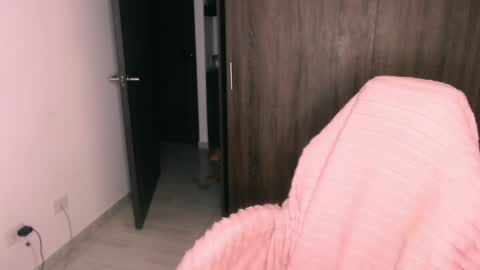 giny_bean online show from 05.04.26