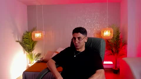 Snapshot of gio_carangi chatting on 03.12.26 Gio Carangi online show from 03.12.26