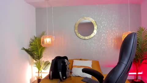 Gio Carangi online show from 05.05.26