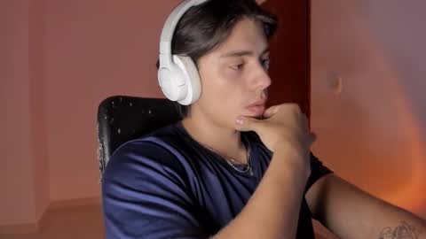 GioRusso online show from 12.22.25