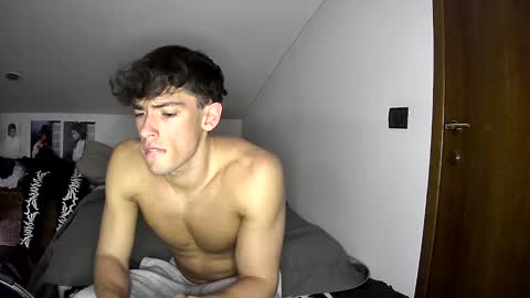 giovyyx online show from 03.03.25