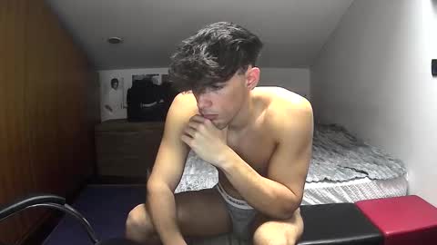 giovyyx online show from 11.25.25