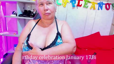 Snapshot of girl_amada chatting on 01.15.25 Girl Amada online show from 01.15.25