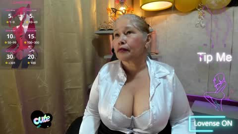 Snapshot of girl_amada chatting on 01.30.25 Girl Amada online show from 01.30.25