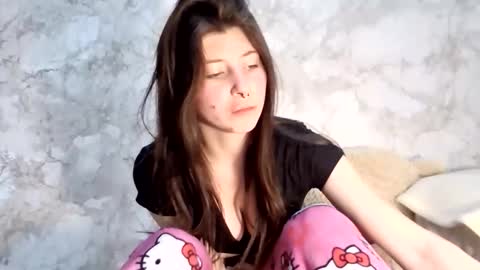 Snapshot of girl_cute007 chatting on 03.06.26 girl_cute007 online show from 03.06.26