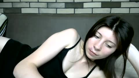 Snapshot of girl_cute007 chatting on 06.29.26 girl_cute007 online show from 06.29.26
