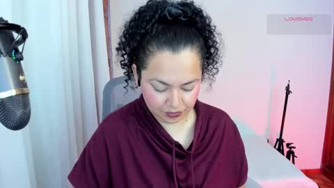 girl_inline online show from 03.06.26