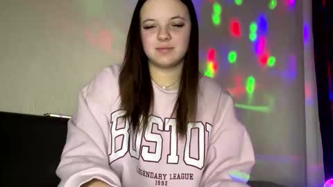 girl_shy07 online show from 02.05.26