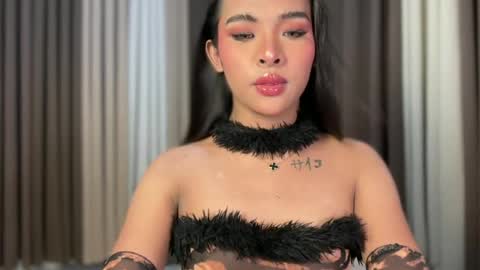 queen ronna online show from 06.22.26