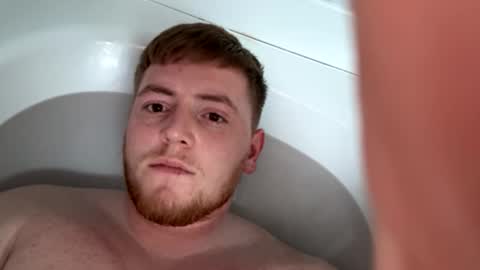 Snapshot of girlonboy25 chatting on 10.03.25 Girlonboy25 online show from 10.03.25