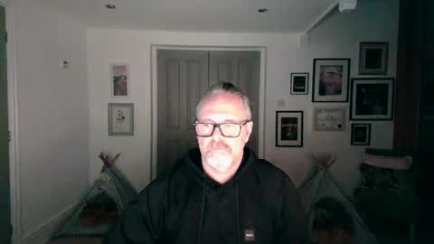 girlsandbikes online show from 01.19.26