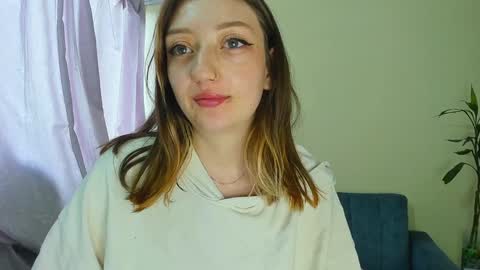 Maze    Thumbs up online show from 01.03.25