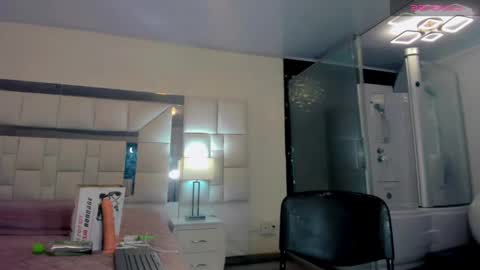 Gisel online show from 03.05.25