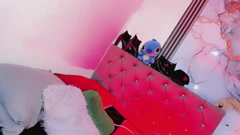 Snapshot of gisele_fox chatting on 05.16.26 Gisel online show from 05.16.26