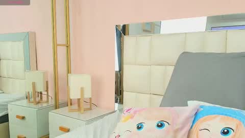 Snapshot of gisell_gomez chatting on 01.13.26 Gisell online show from 01.13.26