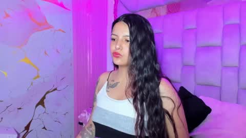 Snapshot of gisell_squirt chatting on 05.16.26 gisell_squirt online show from 05.16.26