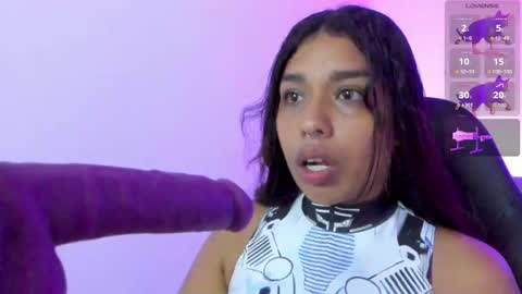 Snapshot of giselle_upp chatting on 09.28.25 Giselle online show from 09.28.25