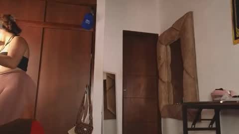 Snapshot of giselreyes1 chatting on 01.18.26 . Gisel Reyes . online show from 01.18.26