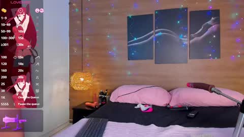 Gigi  online show from 02.22.25