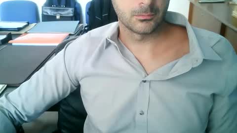 giuseppevai1 online show from 09.11.25