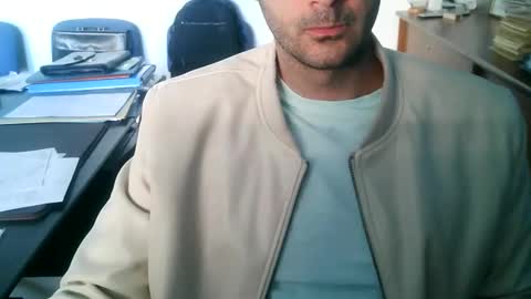 giuseppevai1 online show from 04.28.26
