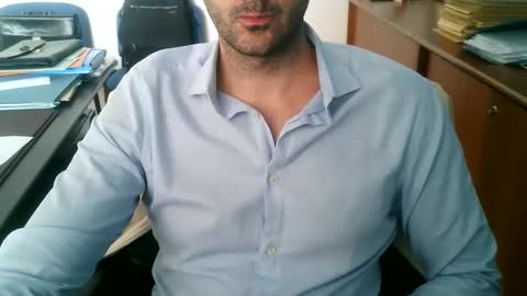 giuseppevai1 online show from 05.06.26