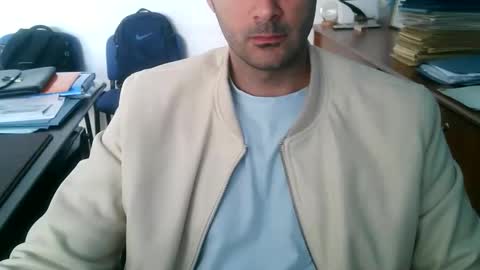 Snapshot of giuseppevai1 chatting on 05.15.26 giuseppevai1 online show from 05.15.26