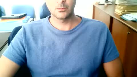 Snapshot of giuseppevai1 chatting on 06.03.26 giuseppevai1 online show from 06.03.26