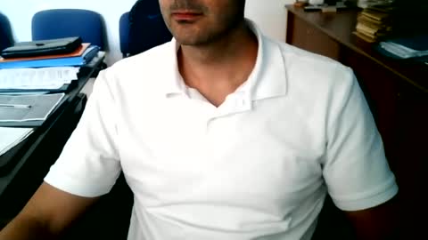 Snapshot of giuseppevai1 chatting on 06.11.26 giuseppevai1 online show from 06.11.26